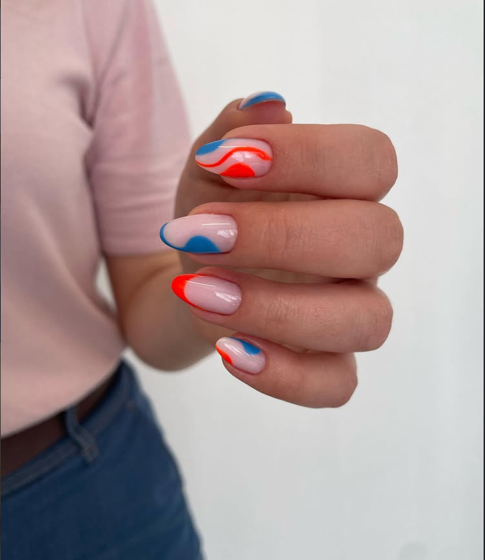 Manikúra — barevné vlny, gel lak